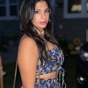 Meet your Posher, Shari